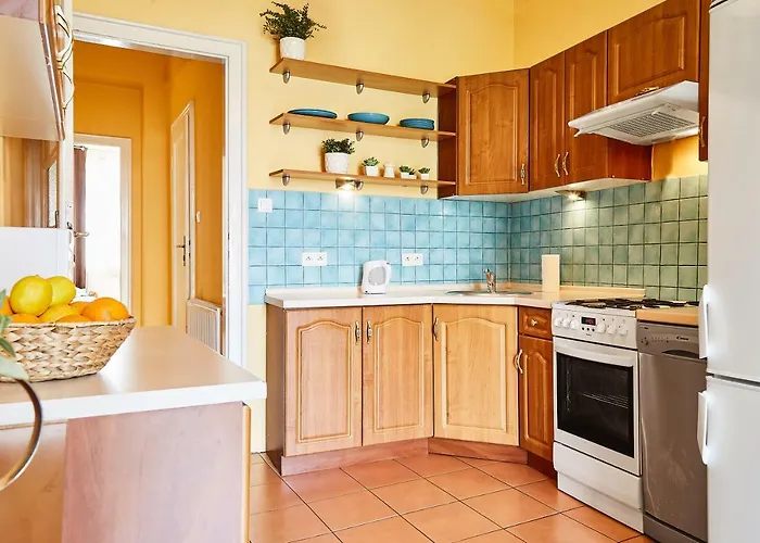 Yard Krowoderska Street كراكوفيا